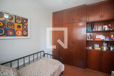 Quarto 1 de apartamento à venda com 2 quartos, 77m² em Bom Jesus, Porto Alegre