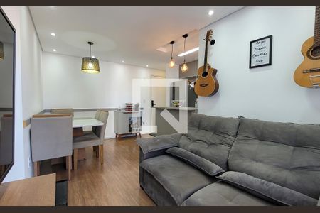 Sala de apartamento para alugar com 2 quartos, 49m² em Parque das Nações, Santo André