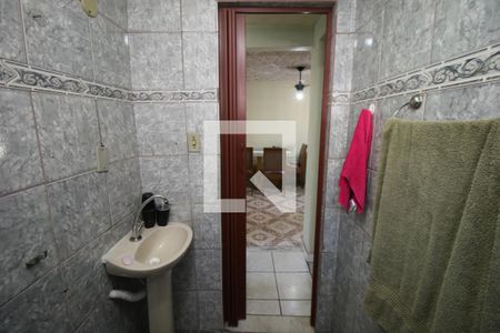 Banheiro de apartamento à venda com 1 quarto, 39m² em Inhaúma, Rio de Janeiro
