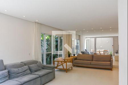 Casa de condomínio à venda com 220m², 3 quartos e 4 vagasSala