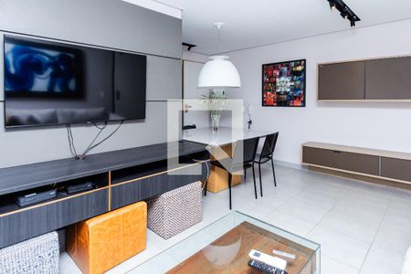 Sala de apartamento à venda com 2 quartos, 74m² em Vila Olímpia, São Paulo