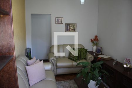 Sala de casa à venda com 3 quartos, 180m² em Jk, Contagem