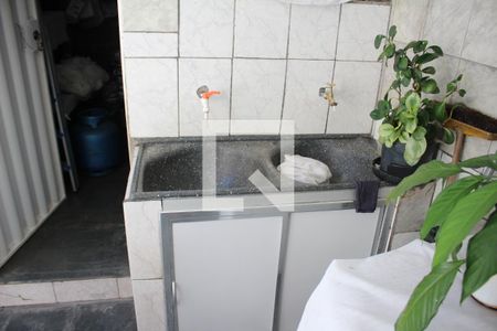 Casa à venda com 180m², 3 quartos e 4 vagasÁrea de Serviço