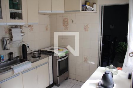 Casa à venda com 180m², 3 quartos e 4 vagasCozinha