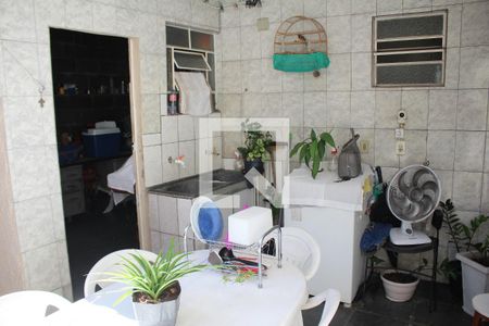 Casa à venda com 180m², 3 quartos e 4 vagasÁrea de Serviço