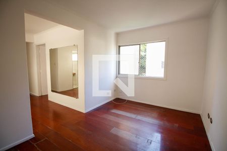 Sala de apartamento para alugar com 3 quartos, 70m² em Alto de Pinheiros, São Paulo