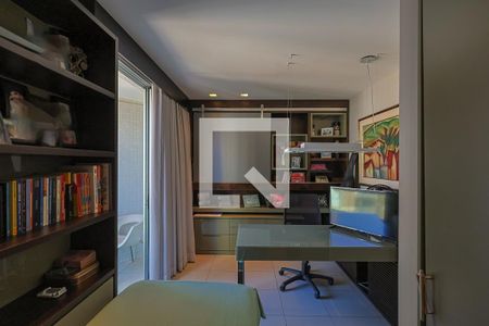 Quarto de apartamento para alugar com 2 quartos, 95m² em Lourdes, Belo Horizonte