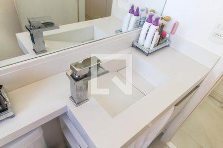Apartamento à venda com 81m², 3 quartos e 1 vagaDetalhe do Banheiro da Suite