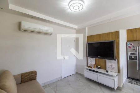 Sala de TV de apartamento à venda com 3 quartos, 81m² em Melville Empresarial Ii, Barueri