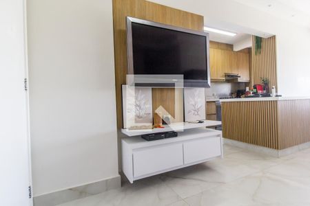 Sala de TV de apartamento à venda com 3 quartos, 81m² em Melville Empresarial Ii, Barueri