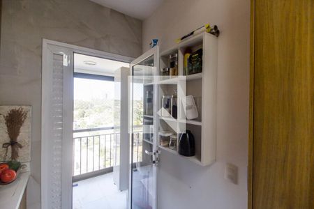 Apartamento à venda com 81m², 3 quartos e 1 vagaÁrea de Serviço