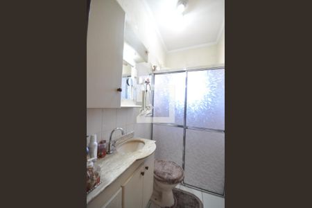 Casa à venda com 117m², 3 quartos e 2 vagasBanheiro da Suíte