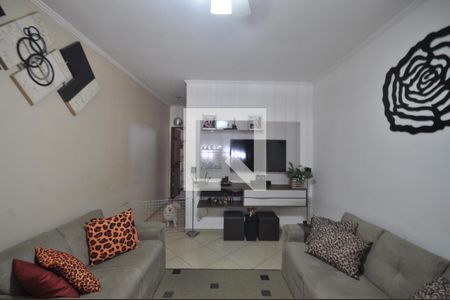 Sala de casa à venda com 3 quartos, 117m² em Vila Constança, São Paulo