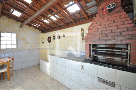 Casa à venda com 117m², 3 quartos e 2 vagasChurrasqueira