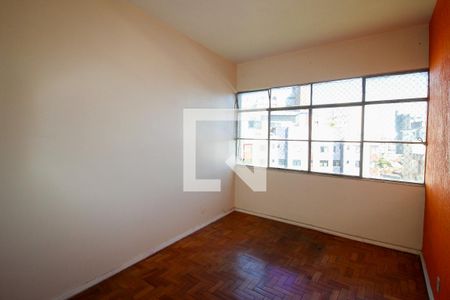 Apartamento à venda com 2 quartos, 60m² em Santo Antônio, Belo Horizonte