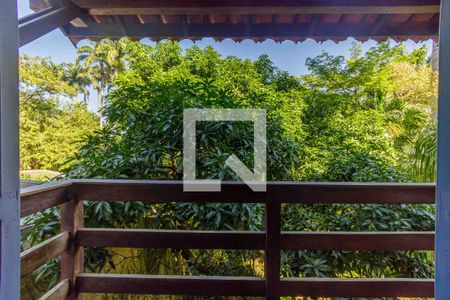 Casa de condomínio para alugar com 400m², 4 quartos e 2 vagas Casa de condomínio para alugar com 400m², 4 quartos e 2 vagasSuíte 1 Varanda