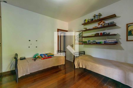 Casa de condomínio para alugar com 400m², 4 quartos e 2 vagas Casa de condomínio para alugar com 400m², 4 quartos e 2 vagasSuíte 2