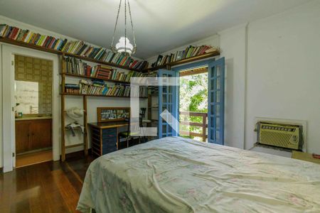 Casa de condomínio para alugar com 400m², 4 quartos e 2 vagas Casa de condomínio para alugar com 400m², 4 quartos e 2 vagasSuíte 3