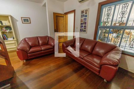 Casa de condomínio para alugar com 400m², 4 quartos e 2 vagas Casa de condomínio para alugar com 400m², 4 quartos e 2 vagasSala Privativa