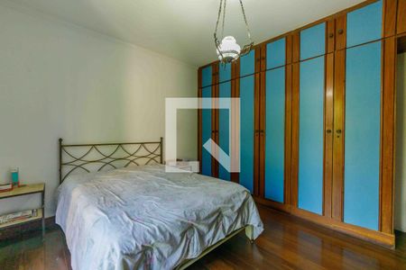 Casa de condomínio para alugar com 400m², 4 quartos e 2 vagas Casa de condomínio para alugar com 400m², 4 quartos e 2 vagasSuíte 3