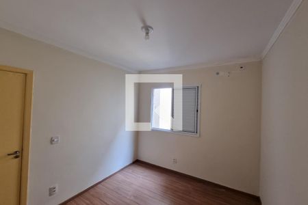 Dormitório 01 de apartamento para alugar com 2 quartos, 50m² em Valentina Figueiredo, Ribeirão Preto