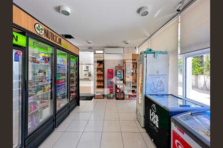 Apartamento à venda com 58m², 1 quarto e 1 vagaMercadinho