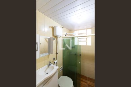 Casa para alugar com 42m², 1 quarto e 1 vaga Casa para alugar com 42m², 1 quarto e 1 vagaBanheiro