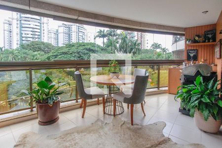 Varanda de apartamento para alugar com 3 quartos, 149m² em Barra da Tijuca, Rio de Janeiro
