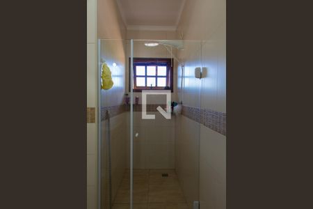 Casa à venda com 180m², 2 quartos e 4 vagas Casa à venda com 180m², 2 quartos e 4 vagasBANHEIRO
