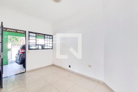 Sala de casa para alugar com 2 quartos, 70m² em Jardim da Granja, São José dos Campos