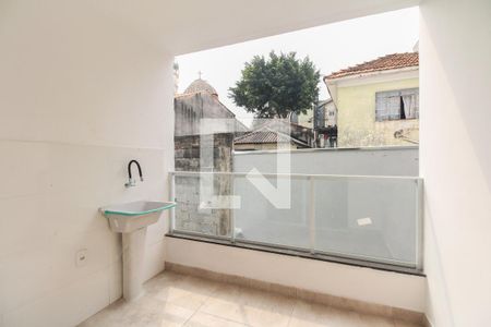 Varanda e Área de Serviço  de apartamento para alugar com 2 quartos, 42m² em Vila Carrao, São Paulo