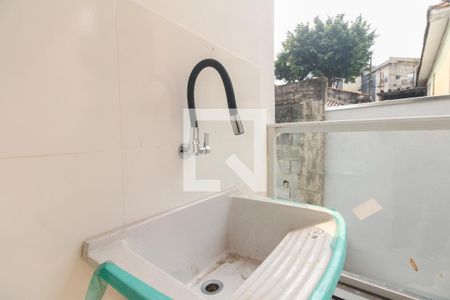 Apartamento para alugar com 42m², 2 quartos e 1 vaga Apartamento para alugar com 42m², 2 quartos e 1 vagaVaranda e Área de Serviço