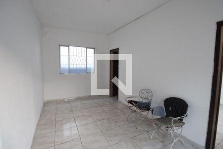 Sala de casa para alugar com 2 quartos, 83m² em Cascadura, Rio de Janeiro