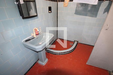 Banheiro de casa para alugar com 2 quartos, 83m² em Cascadura, Rio de Janeiro