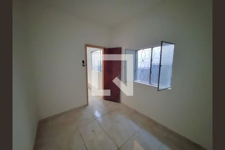 Quarto 1 de casa para alugar com 2 quartos, 83m² em Cascadura, Rio de Janeiro
