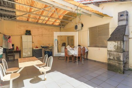 Casa à venda com 487m², 3 quartos e 2 vagasQuintal/Churrasqueira