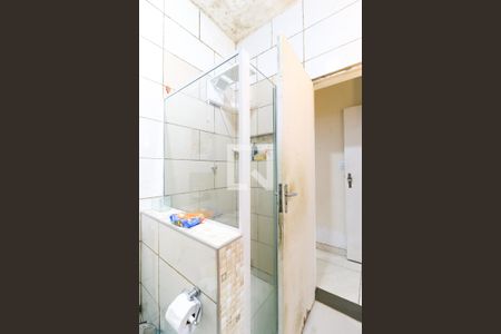 Casa à venda com 487m², 3 quartos e 2 vagasBanheiro 