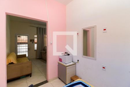 Casa à venda com 487m², 3 quartos e 2 vagasEscritório