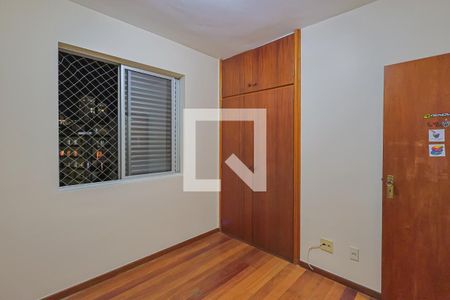 Quarto 1 de apartamento à venda com 4 quartos, 240m² em Nova Floresta, Belo Horizonte