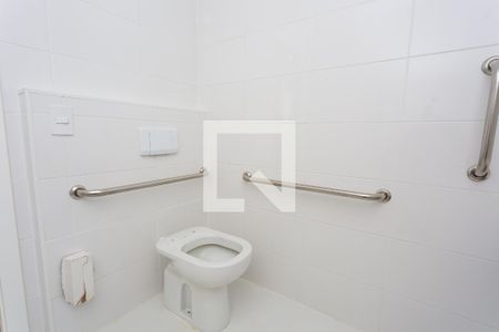 Apartamento para alugar com 42m², 2 quartos e sem vaga Apartamento para alugar com 42m², 2 quartos e sem vagaBanheiro