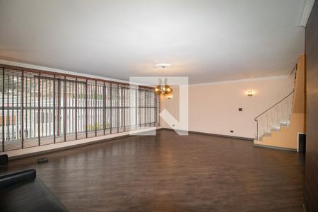 Sala de casa à venda com 4 quartos, 396m² em Vila Paiva, São Paulo