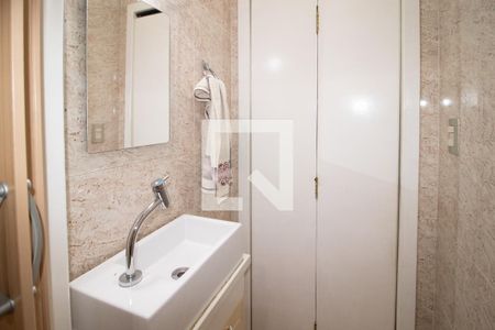 Casa à venda com 396m², 4 quartos e 4 vagasLavabo