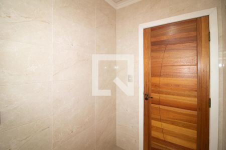 Casa à venda com 396m², 4 quartos e 4 vagasBanheiro 2