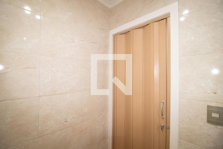 Casa à venda com 396m², 4 quartos e 4 vagasBanheiro Área de Serviço