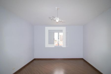 Casa à venda com 396m², 4 quartos e 4 vagasQuarto 2