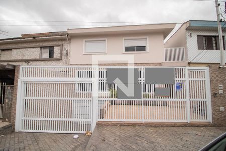 Casa à venda com 396m², 4 quartos e 4 vagasFachada