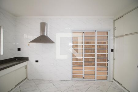 Casa à venda com 396m², 4 quartos e 4 vagasCozinha