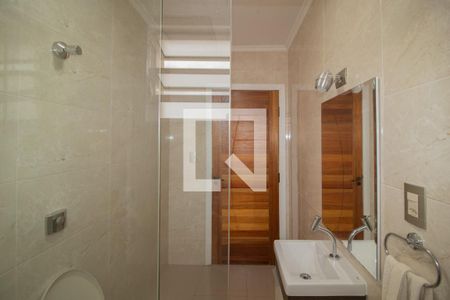 Casa à venda com 396m², 4 quartos e 4 vagasBanheiro 2