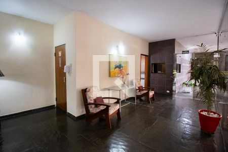 Apartamento para alugar com 70m², 2 quartos e 1 vagaHall social