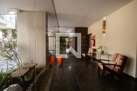 Apartamento para alugar com 80m², 2 quartos e 1 vagaHall social